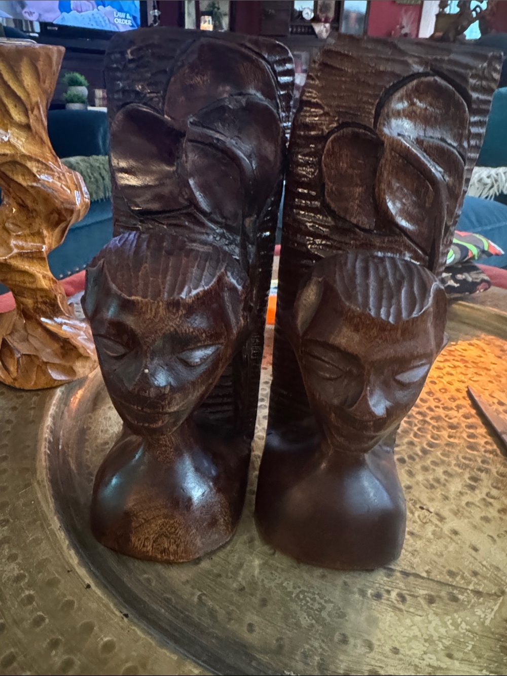 Hand Crafted Dark Brown Twin Carved Wooden Busts Bookends